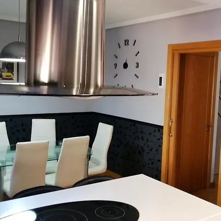Chalet 300m Compostilla, Museo, Futbol Ponferrada